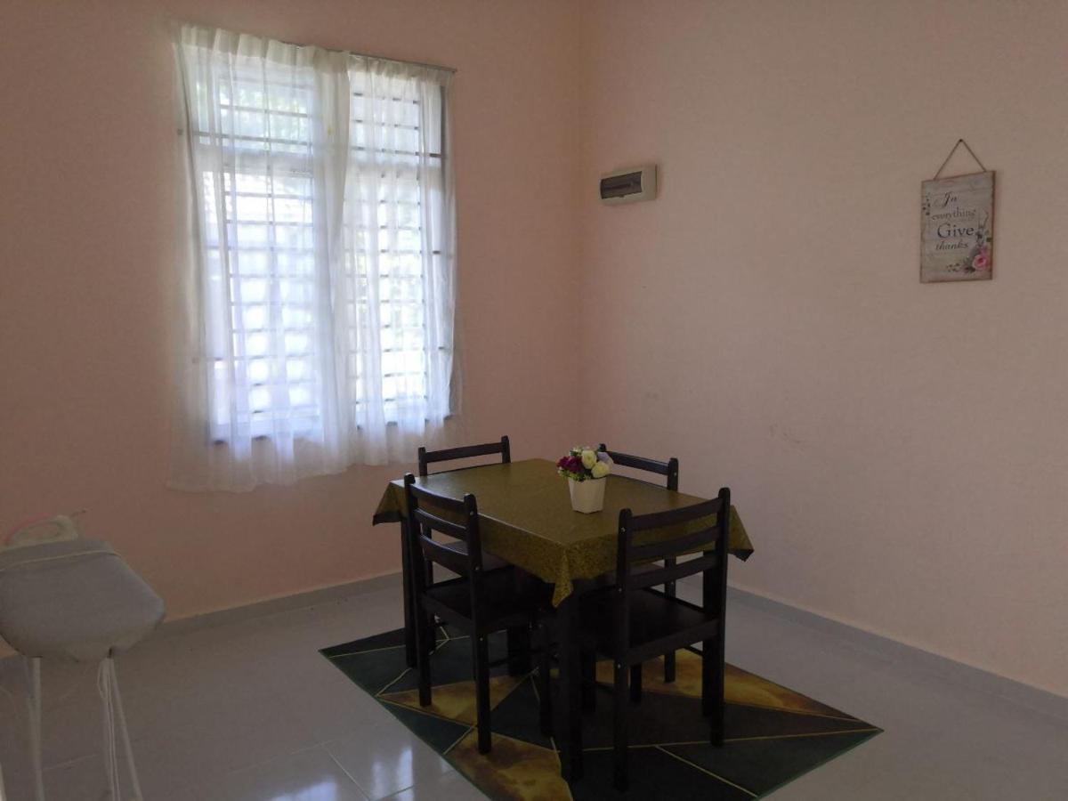 Ummi'S Homestay Besut Kuala Besut Zewnętrze zdjęcie