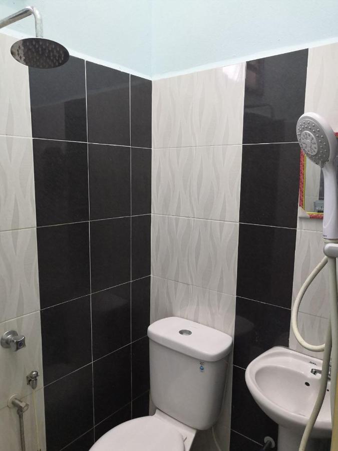 Ummi'S Homestay Besut Kuala Besut Zewnętrze zdjęcie