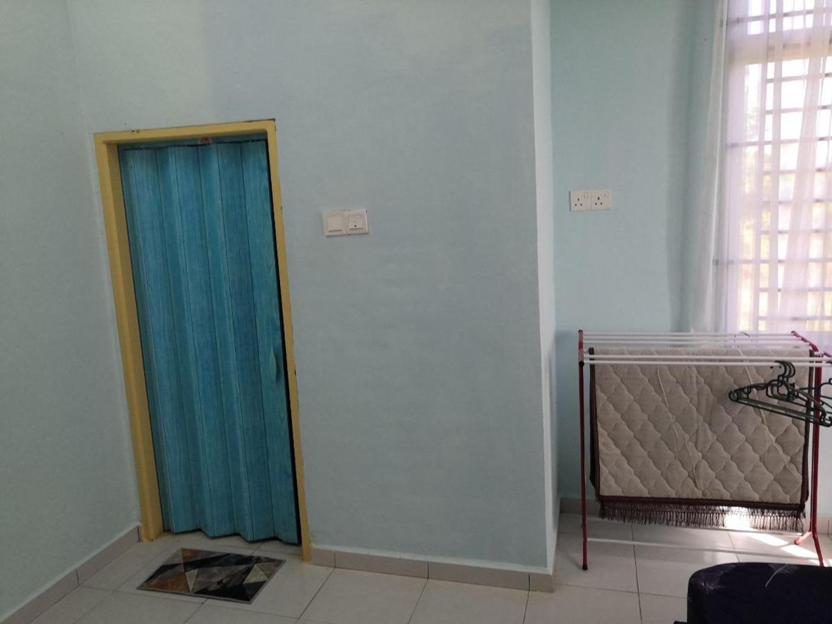 Ummi'S Homestay Besut Kuala Besut Zewnętrze zdjęcie