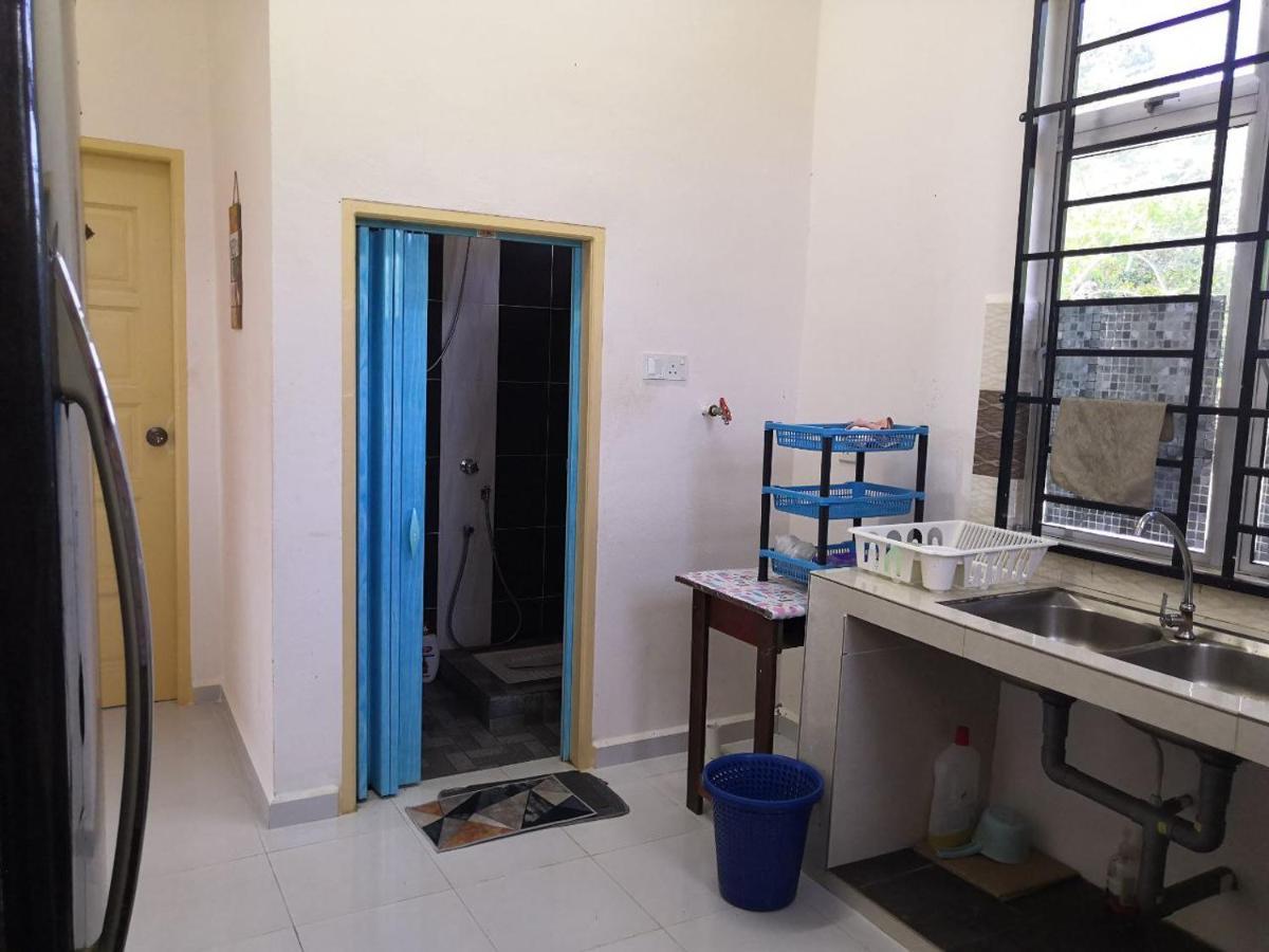 Ummi'S Homestay Besut Kuala Besut Zewnętrze zdjęcie
