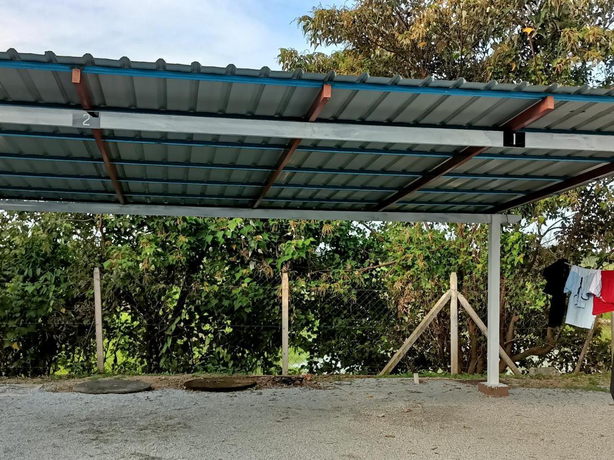 Ummi'S Homestay Besut Kuala Besut Zewnętrze zdjęcie